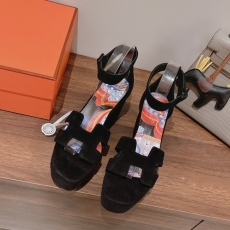 Hermes Sandals